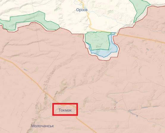 Росіяни заселяються в будинки до пенсіонерів у Токмаку і грабують їх, - Генштаб